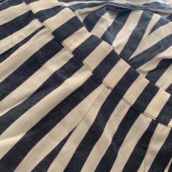 SALE🫶Strappy Back Jumpsuit - Picture 9 of 9